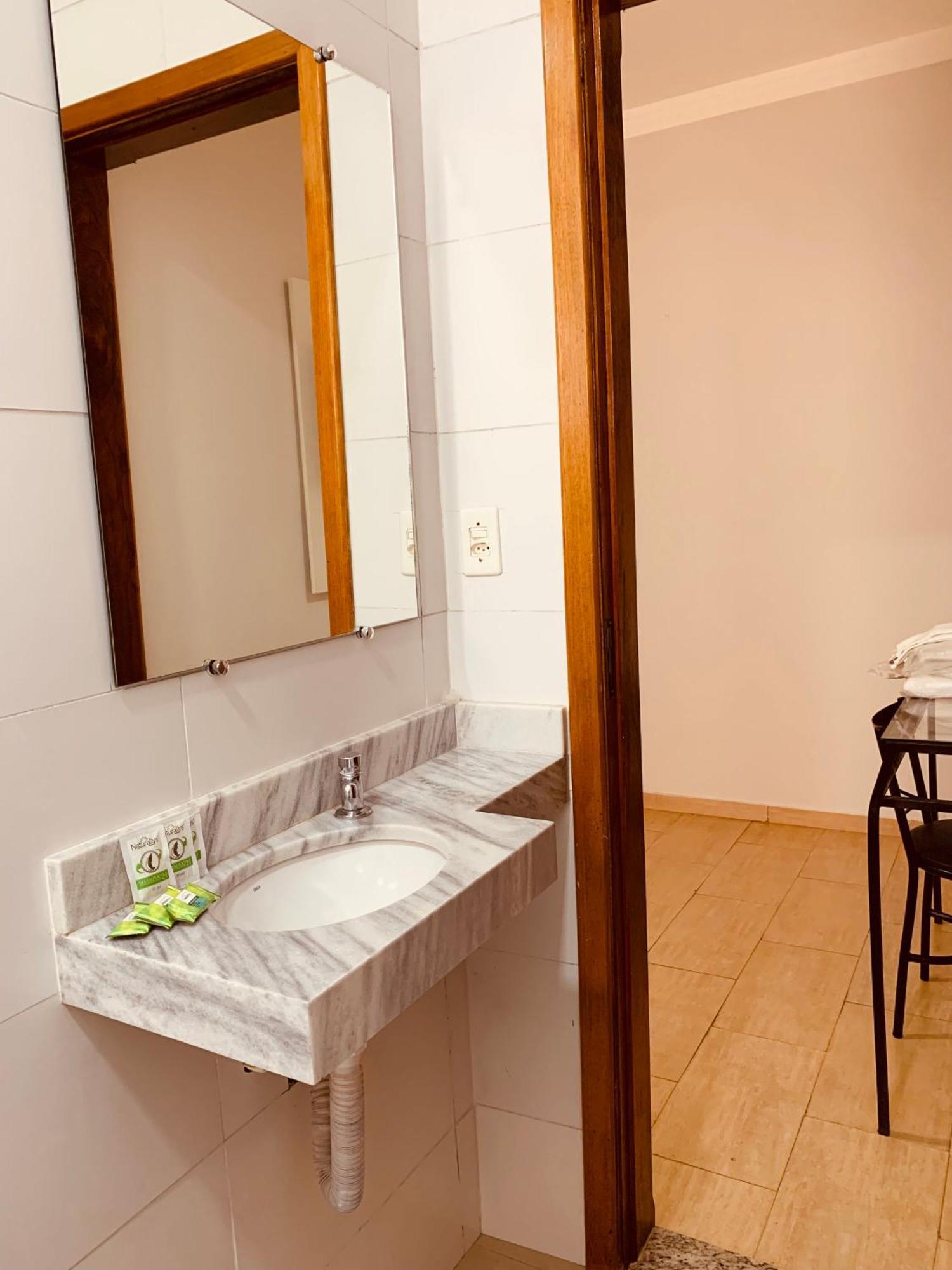 Hotel Belvedere Araras - Facil Acesso Hospital Sao Leopoldo E Faculdades 部屋 写真