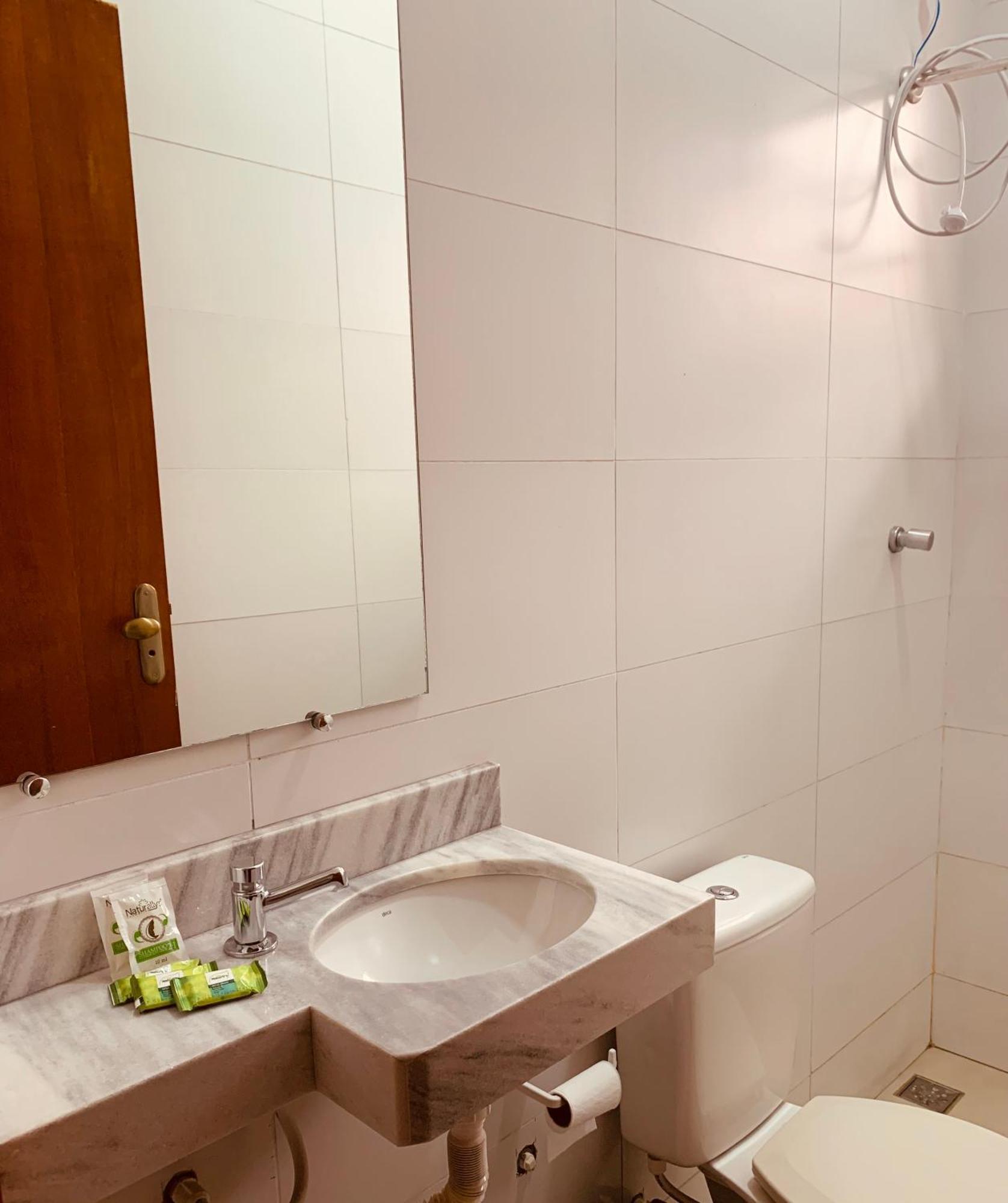 Hotel Belvedere Araras - Facil Acesso Hospital Sao Leopoldo E Faculdades 部屋 写真